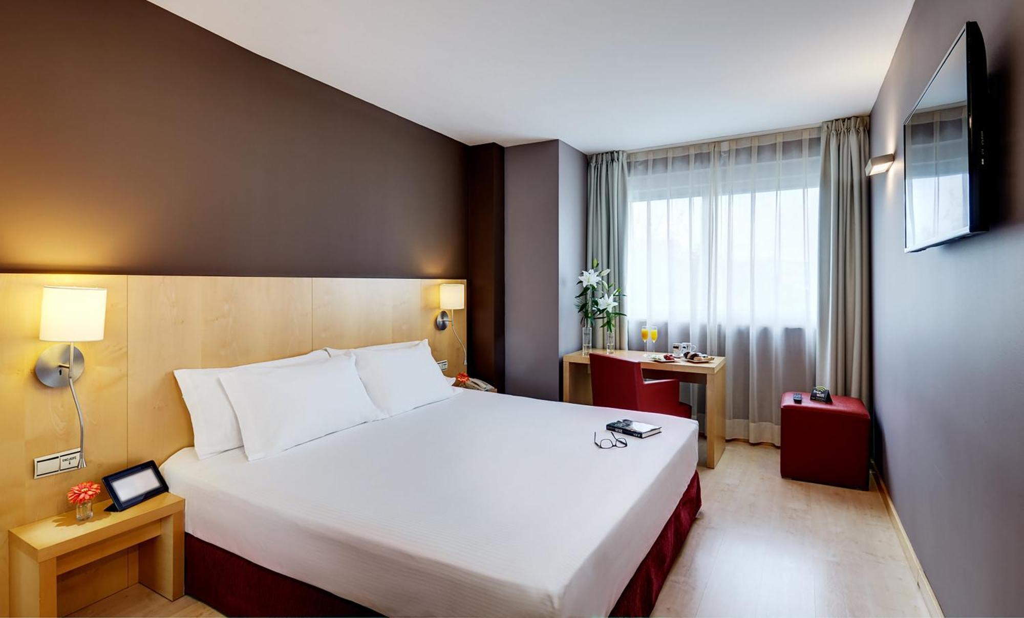 Hotel Sercotel Portales Logrono Bagian luar foto