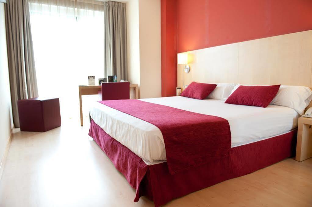 Hotel Sercotel Portales Logrono Bagian luar foto